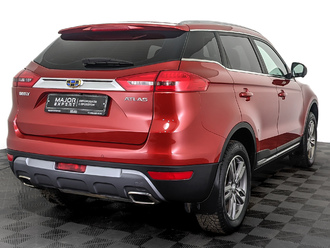 фото Geely Atlas 2021