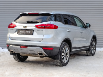 фото Geely Atlas 2021