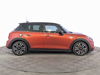 фото Mini Mini III (F56/F55) 2020