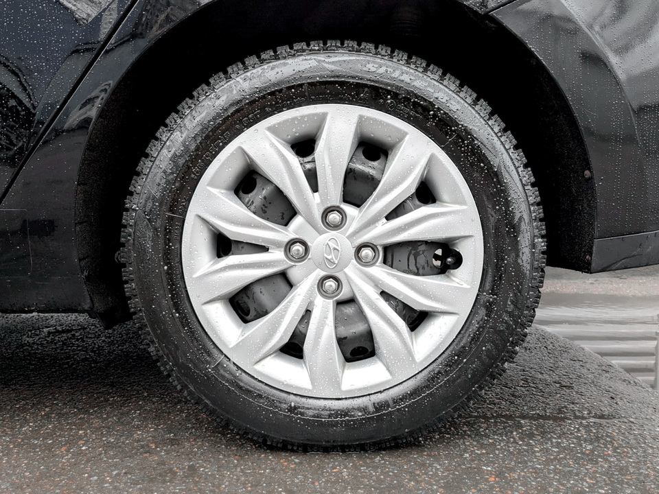 Hyundai Solaris с пробегом в автосалоне Форис Авто