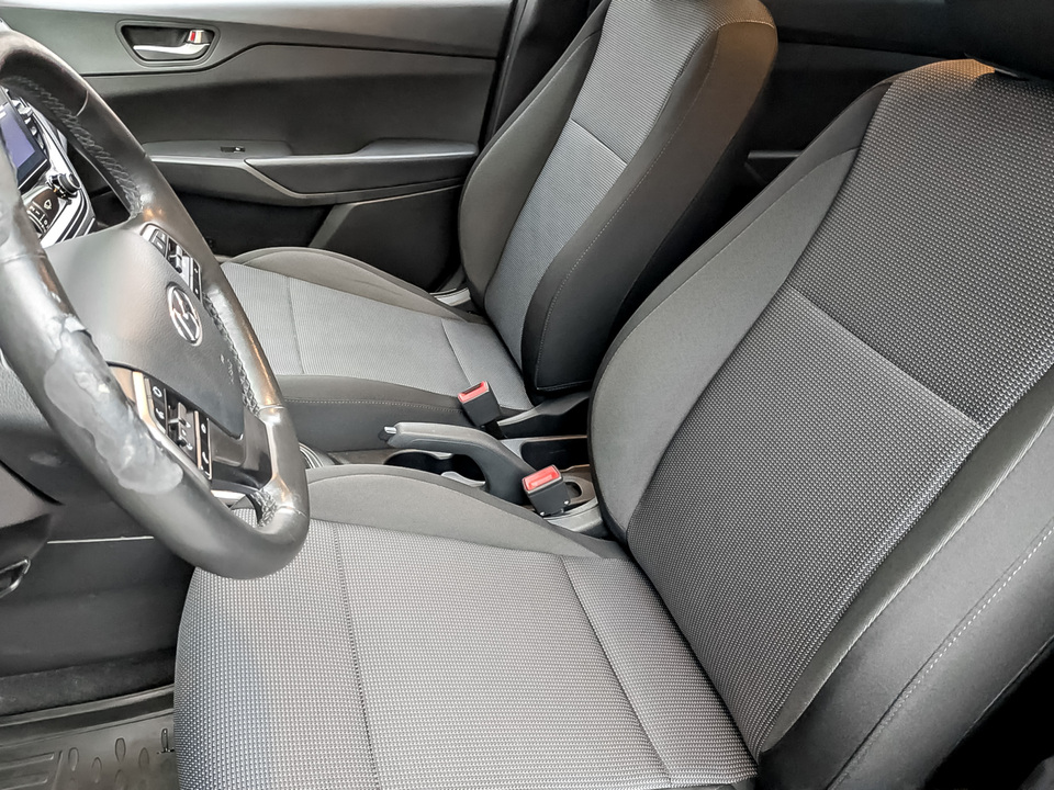 Hyundai Solaris с пробегом в автосалоне Форис Авто