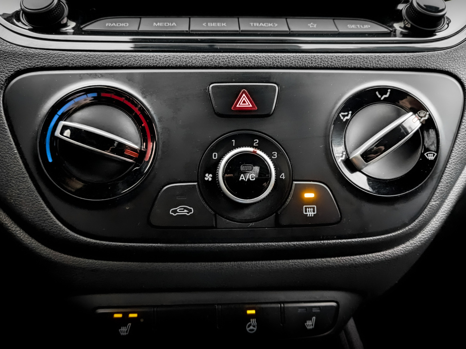 Hyundai Solaris с пробегом в автосалоне Форис Авто