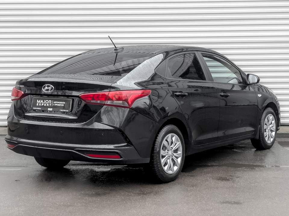 Hyundai Solaris с пробегом в автосалоне Форис Авто