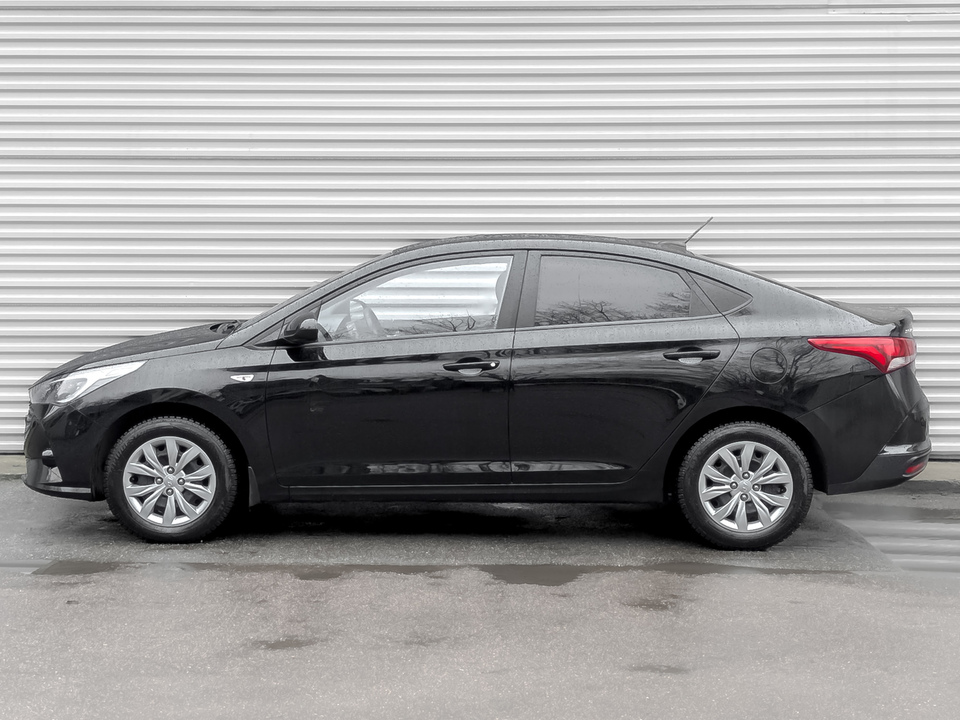 Hyundai Solaris с пробегом в автосалоне Форис Авто