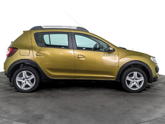 фото Renault Sandero II 2017