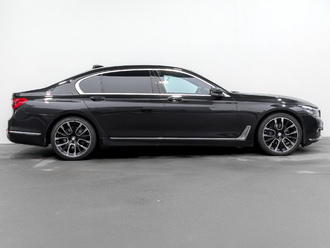 фото BMW 7 (G11/G12) 2018