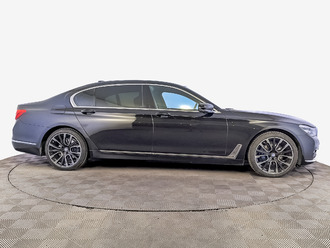 фото BMW 7 (G11/G12) 2018