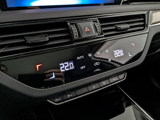 фото Hongqi HS5 I 2023