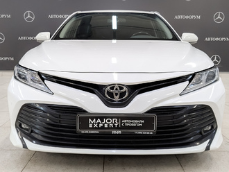 фото Toyota Camry VIII 2019