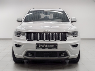 фото Jeep Grand Cherokee IV (WK2) 2021