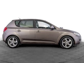 фото Kia Cee`d I 2009