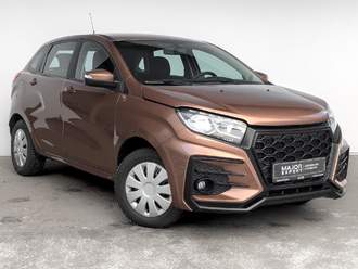 фото Lada XRAY 2020