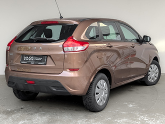 фото Lada XRAY 2020