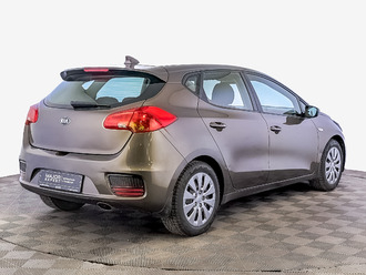 фото Kia Cee`d II 2017