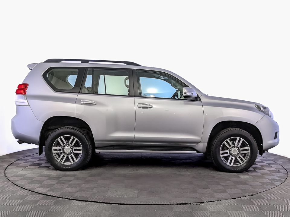 Toyota Land Cruiser Prado 2013 397 029км фото №4