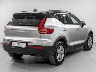 фото Volvo XC40 I 2018