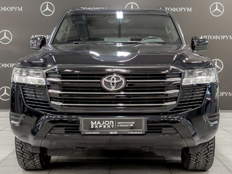 фото Toyota Land Cruiser 300 2021