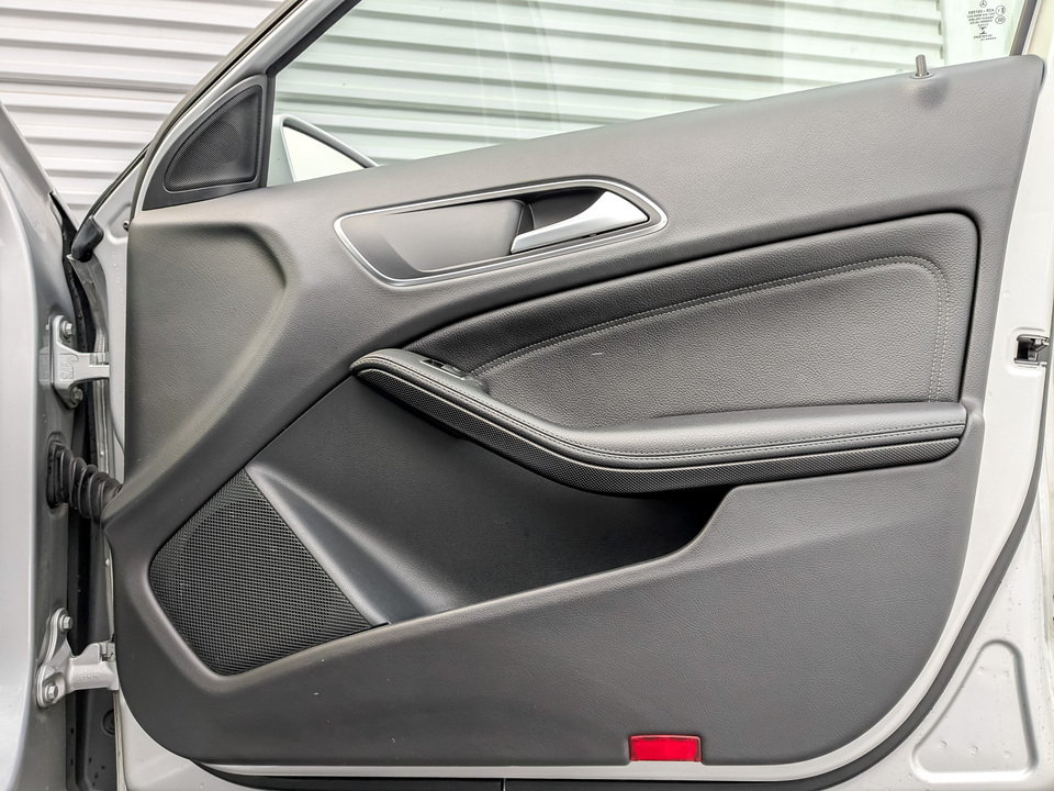 Mercedes-Benz GLA с пробегом в автосалоне Форис Авто