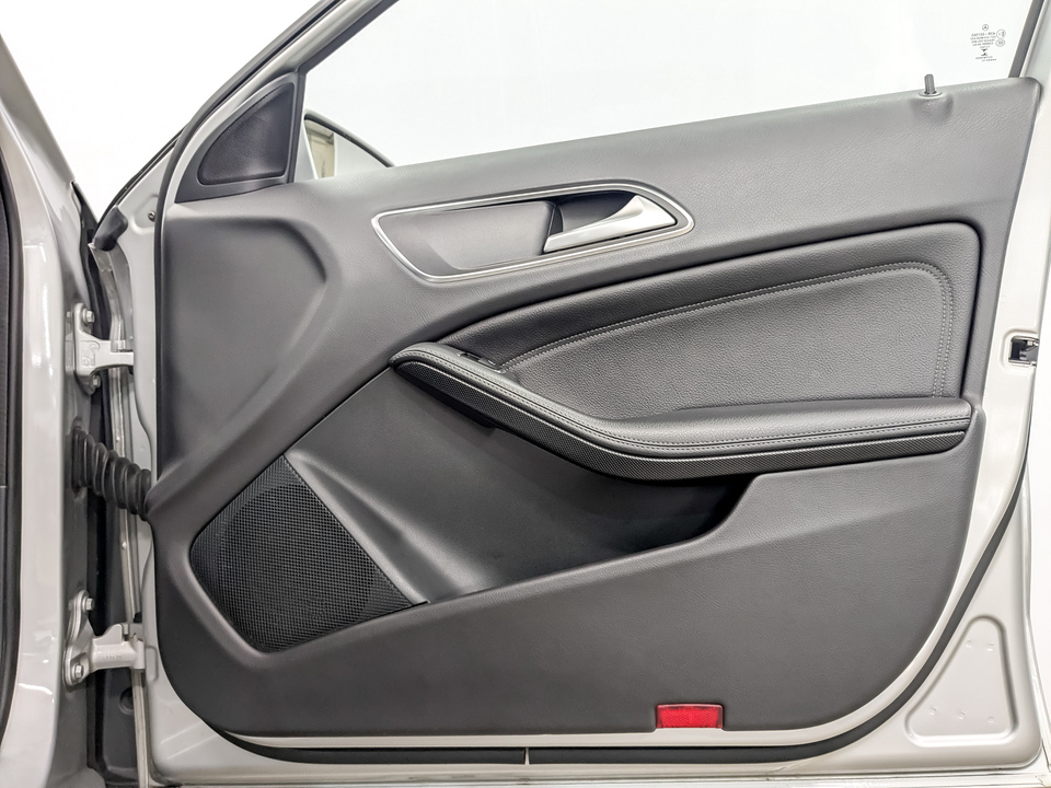 Mercedes-Benz GLA с пробегом в автосалоне Форис Авто