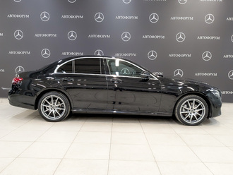фото Mercedes-Benz E (W/S213) 2022