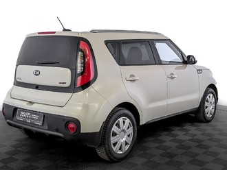 фото Kia Soul II 2018