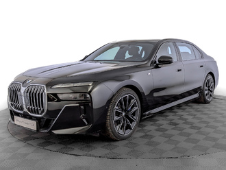 фото BMW 7 (G70) 2023