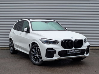 фото BMW X5 (G05/F95) 2022