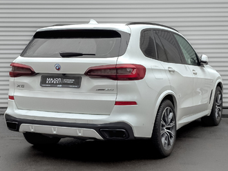 фото BMW X5 (G05/F95) 2022