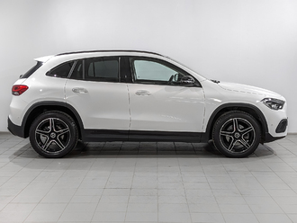 фото Mercedes-Benz GLA (H247) 2021