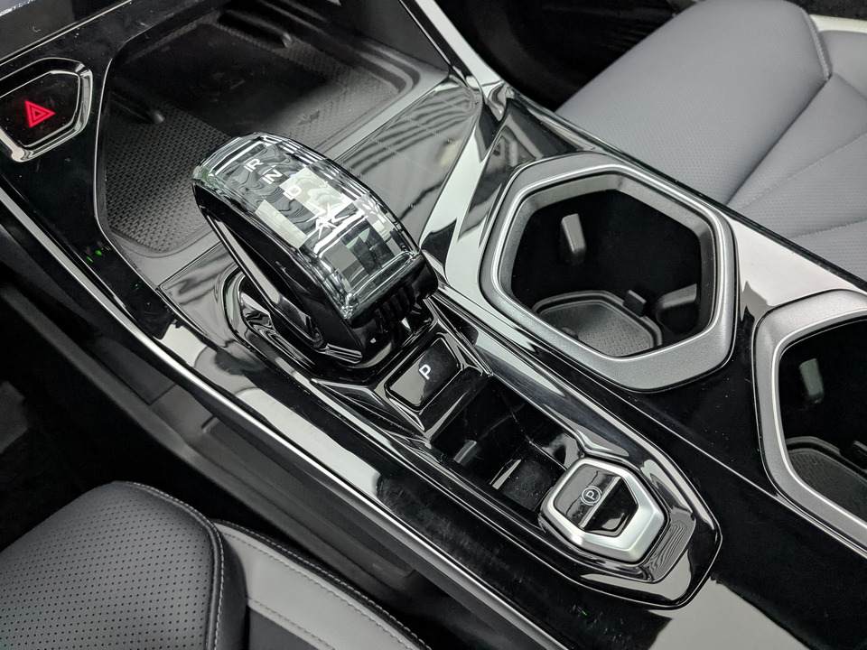 Geely Atlas II с пробегом в автосалоне Форис Авто