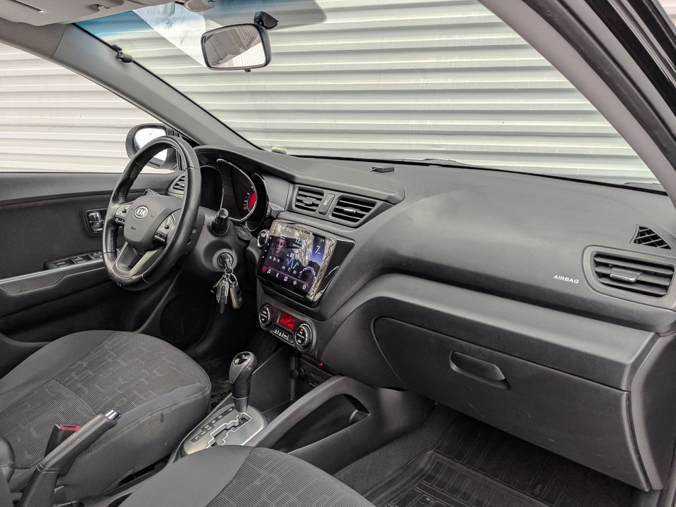 Kia Rio с пробегом в автосалоне Форис Авто