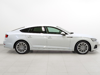 фото Audi A5/S5 (B9) 2019