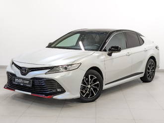 фото Toyota Camry VIII 2020