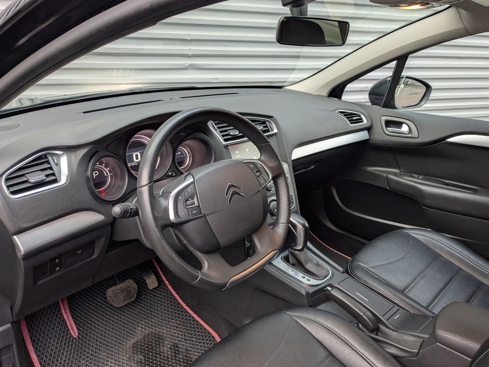 Citroen C4 с пробегом в автосалоне Форис Авто