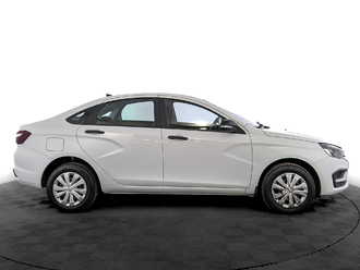 фото Lada Vesta 2024