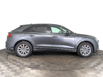 фото Audi Q8 (4M) 2020