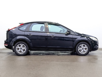 фото Ford Focus II 2010