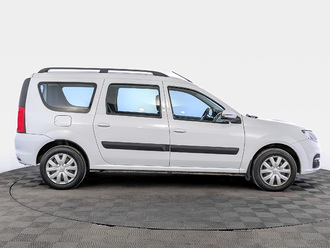 фото Lada Largus 2021