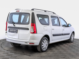 фото Lada Largus 2021