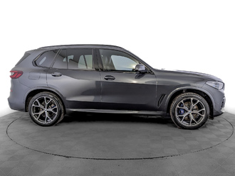 фото BMW X5 (G05/F95) 2022