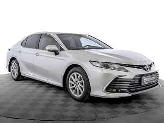 фото Toyota Camry VIII 2021