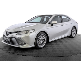 фото Toyota Camry VIII 2021