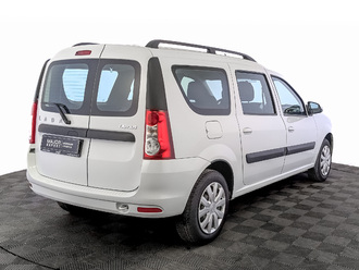 фото Lada Largus 2021