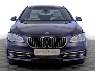 фото BMW 7 (F01/F02/F03/F04) 2015