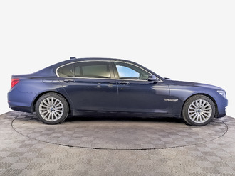 фото BMW 7 (F01/F02/F03/F04) 2015