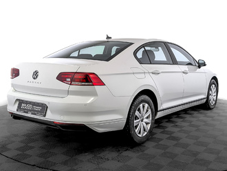 фото Volkswagen Passat B8 2021