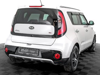 фото Kia Soul II 2017