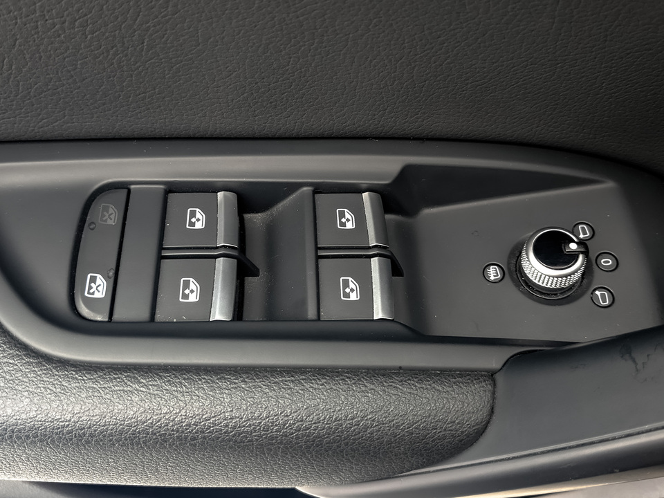 Audi Q5 с пробегом в автосалоне Форис Авто