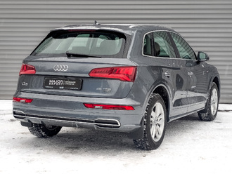 фото Audi Q5 (B9) 2019