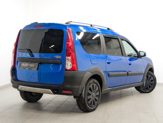 фото Lada Largus 2021